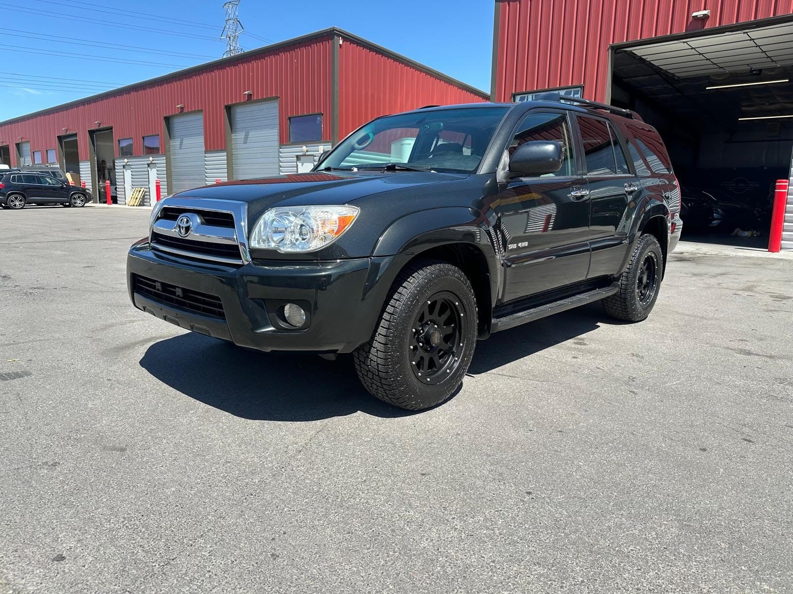 TOYOTA 4RUNNER