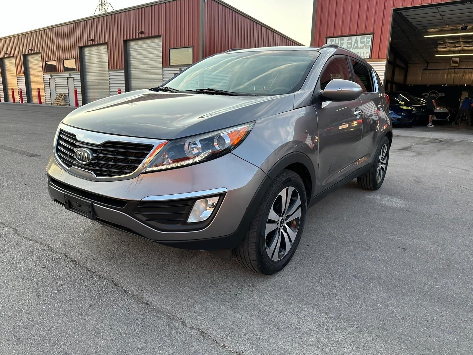 KIA SPORTAGE